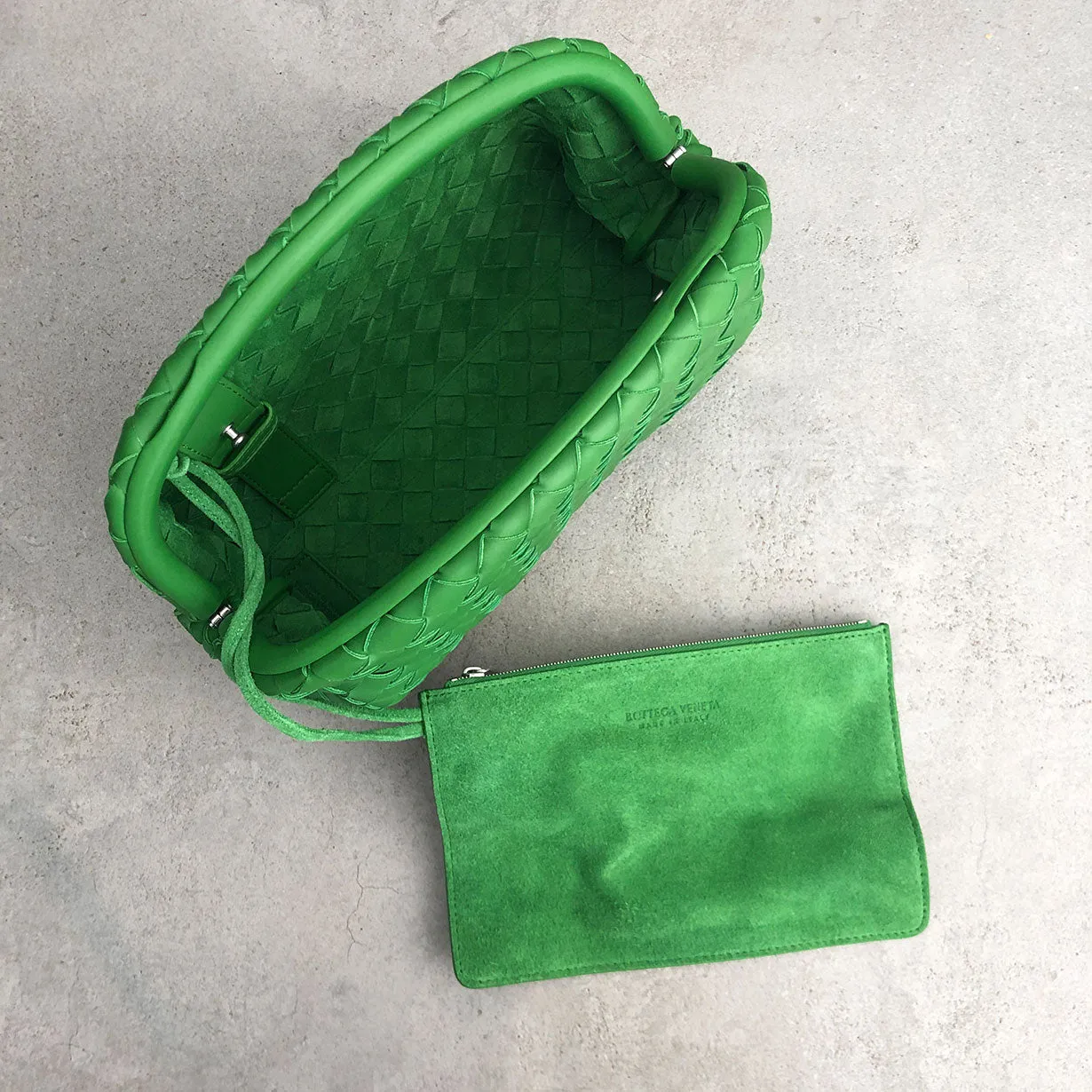 Intrecciato Pouch w/ Strap, Lawn