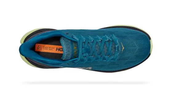 M Hoka MACH 4