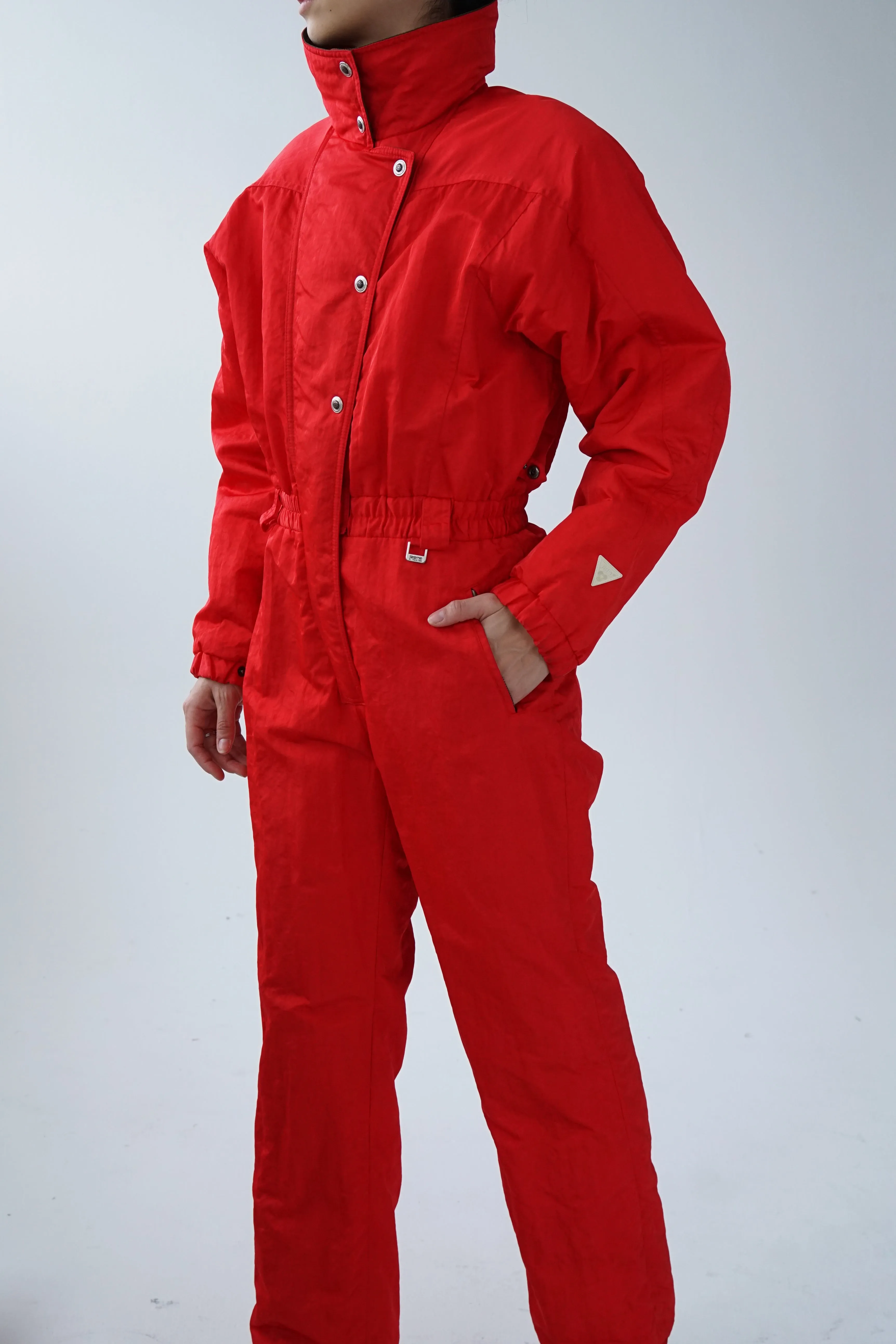 One piece vintage Fera Skiwear ski suit, snow suit rouge pour femme taille 14 (M)