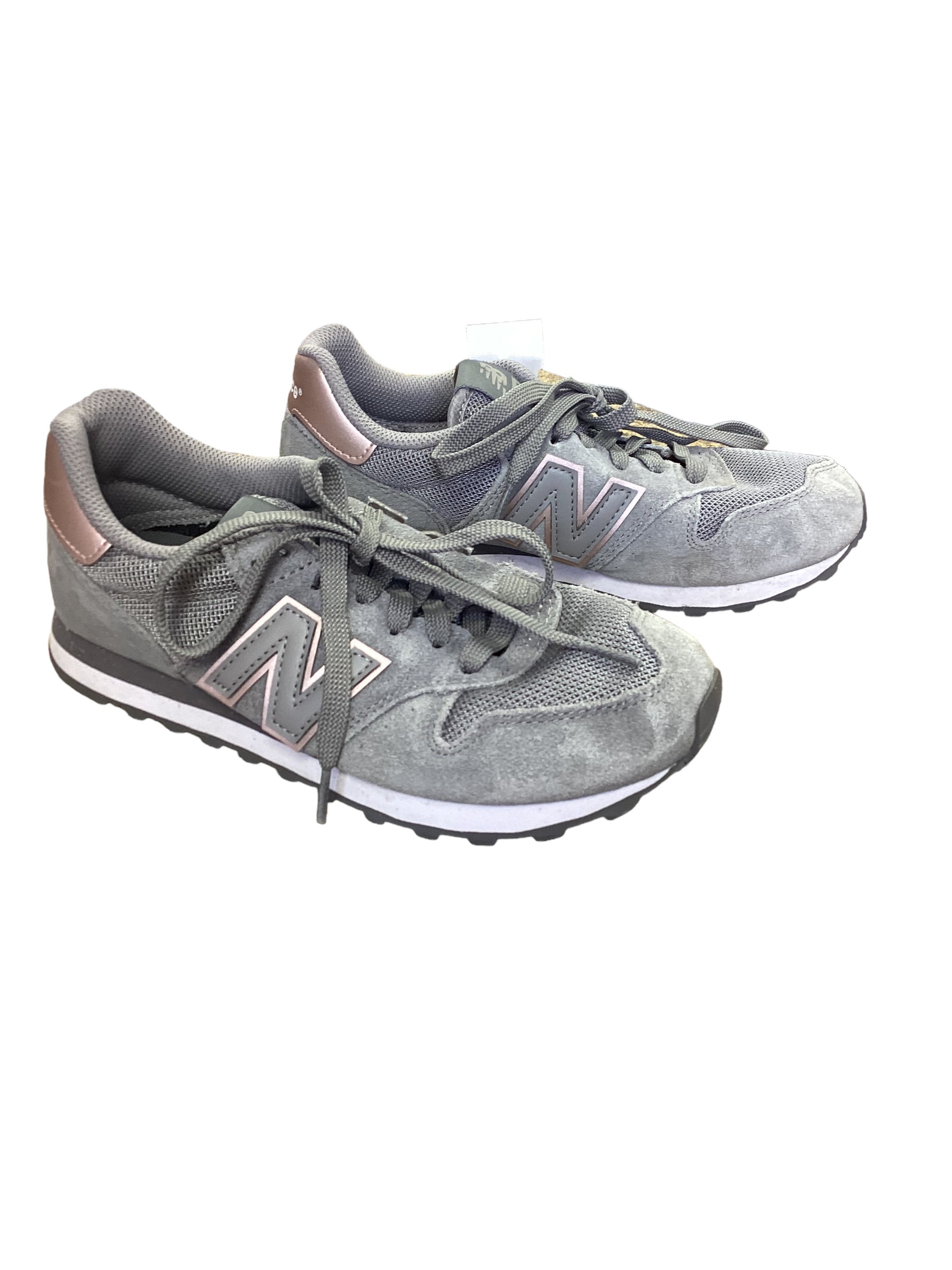 Shoes Athletic By New Balance  Size: 7